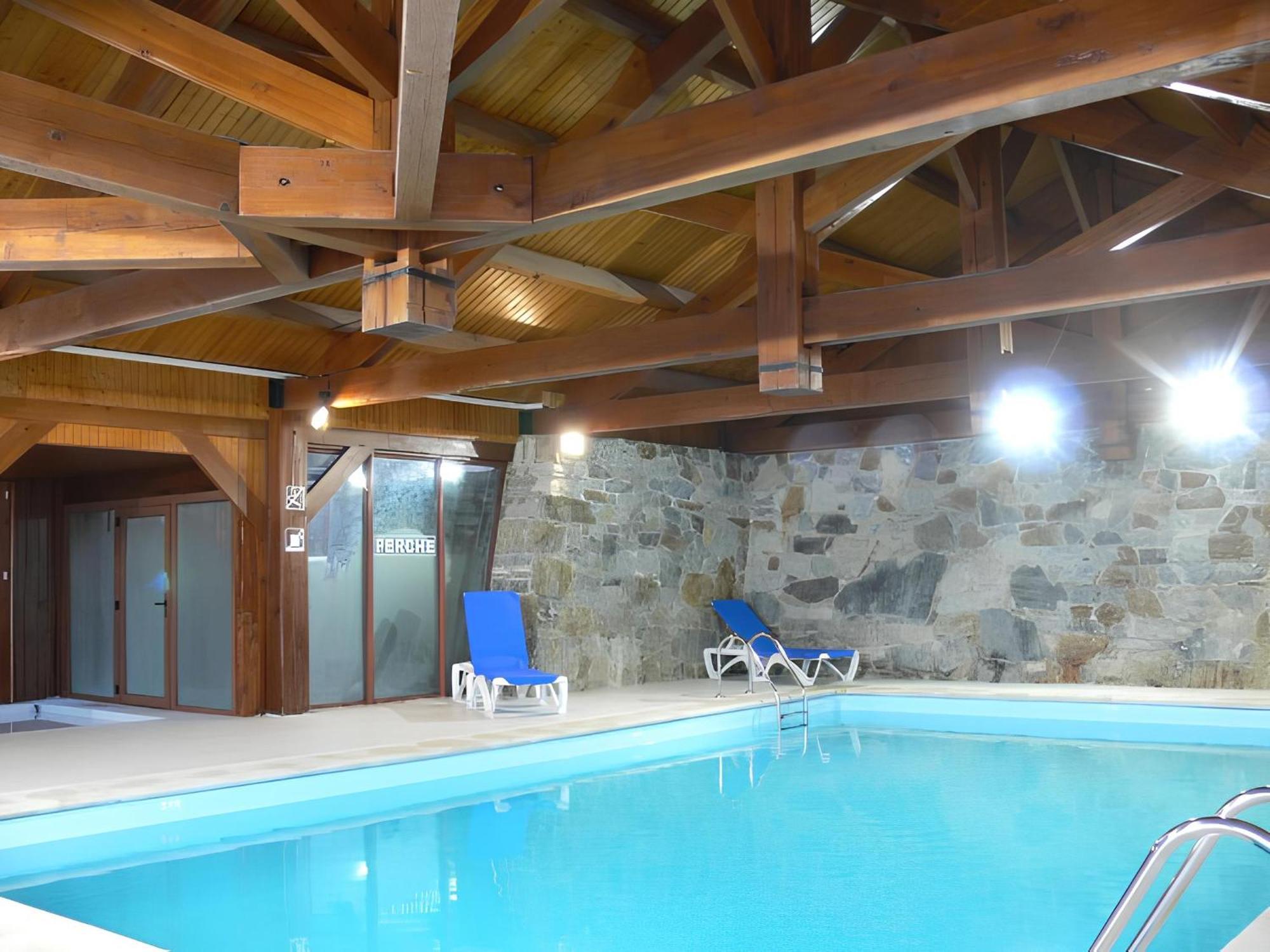 Pleine Nature Pied Pistes Piscine Chauffee Ustou Εξωτερικό φωτογραφία